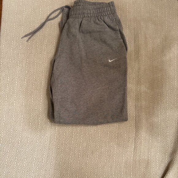 Vintage Nike Sweatpants - Picture 2 of 7
